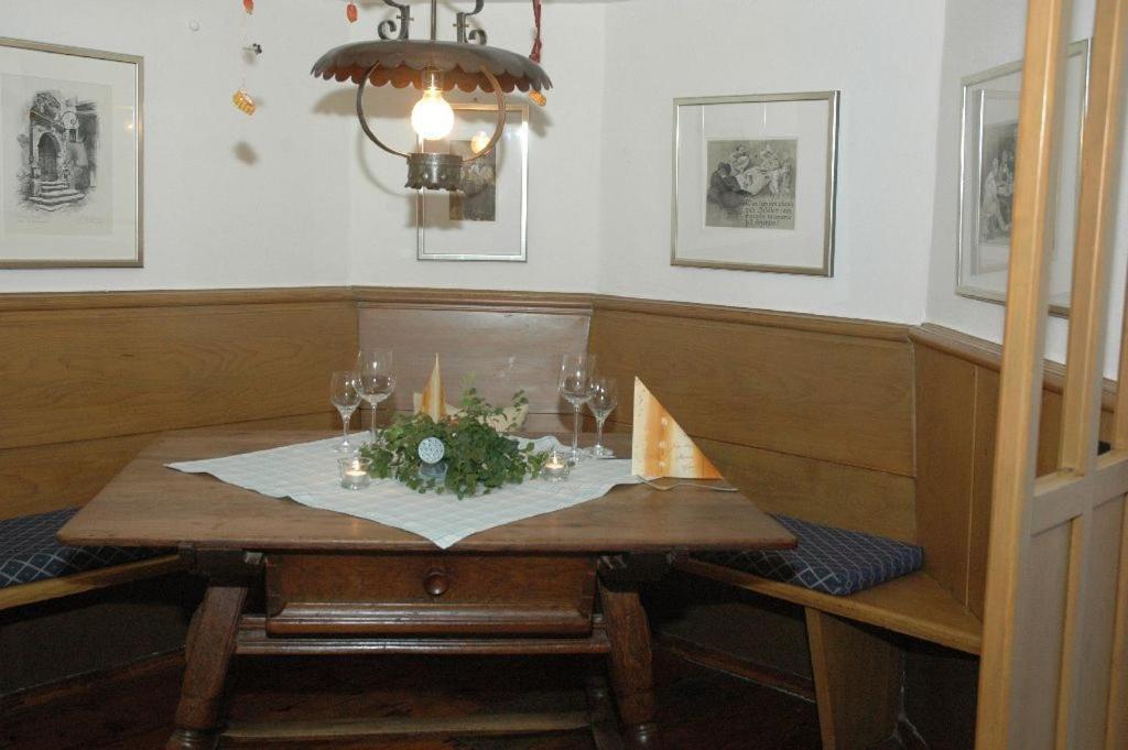 Landhaus Zum Falken Tauberzell Dış mekan fotoğraf