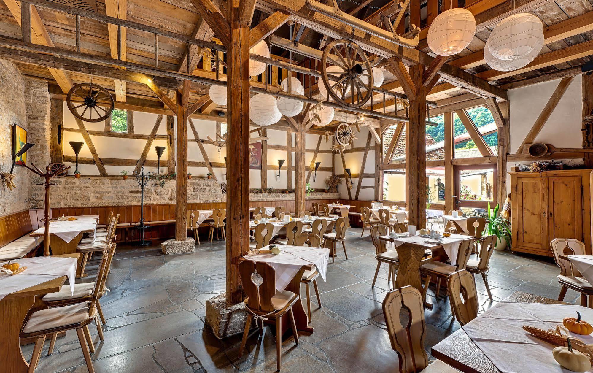 Landhaus Zum Falken Tauberzell Dış mekan fotoğraf
